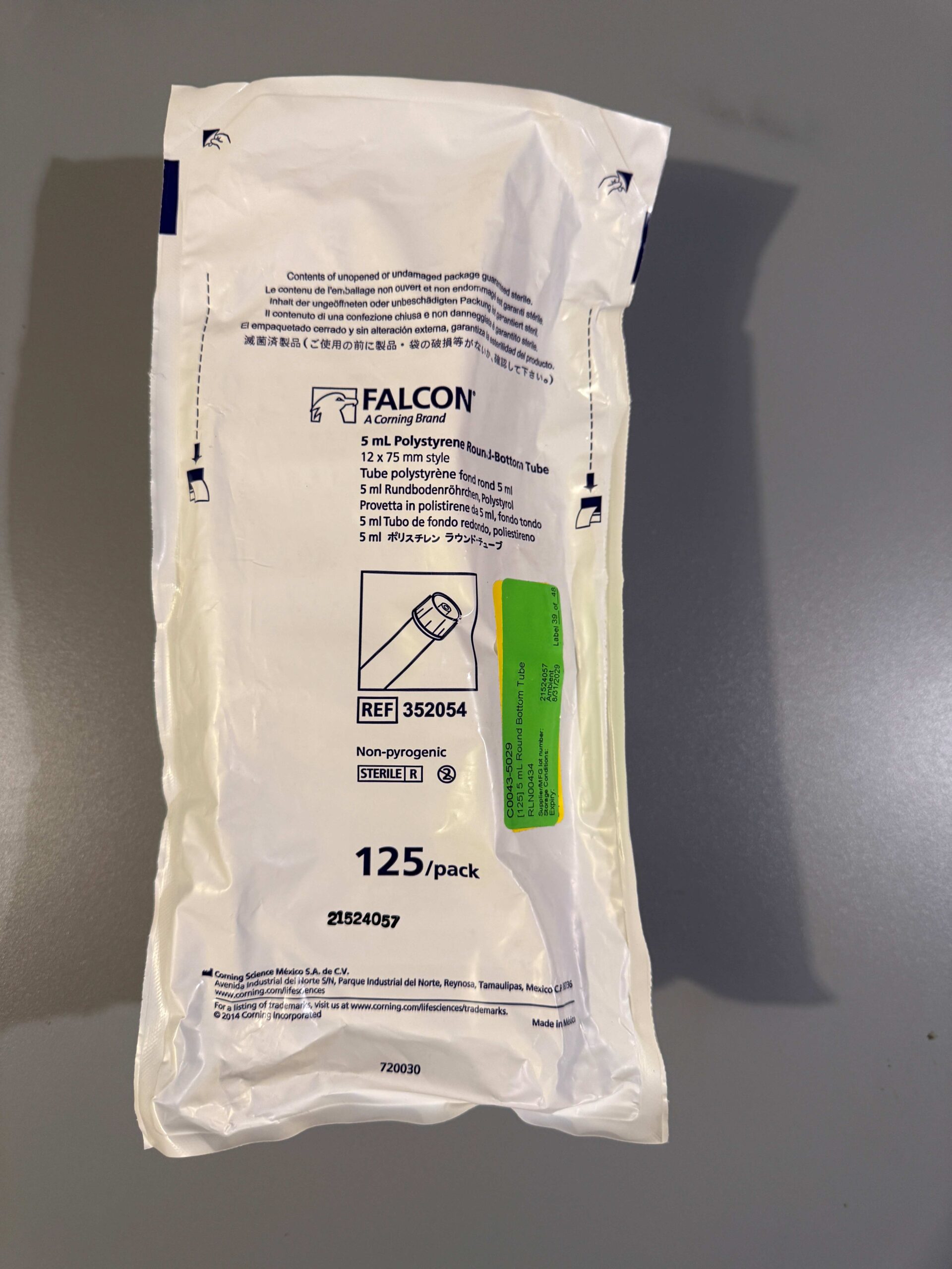 Falcon 5 mL Round Bottom Polystyrene Test Tube, with Snap Cap, Sterile